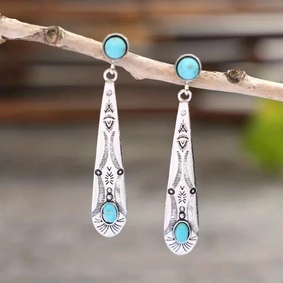 1 LEFT! Bohemian Silver Turquoise Teardrop Earrings - Picture 3 of 4